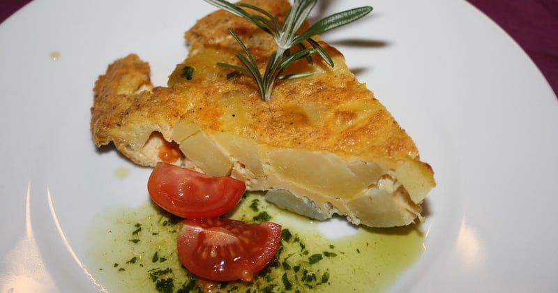 Où manger des tapas authentiques à Séville : nos adresses secrètes